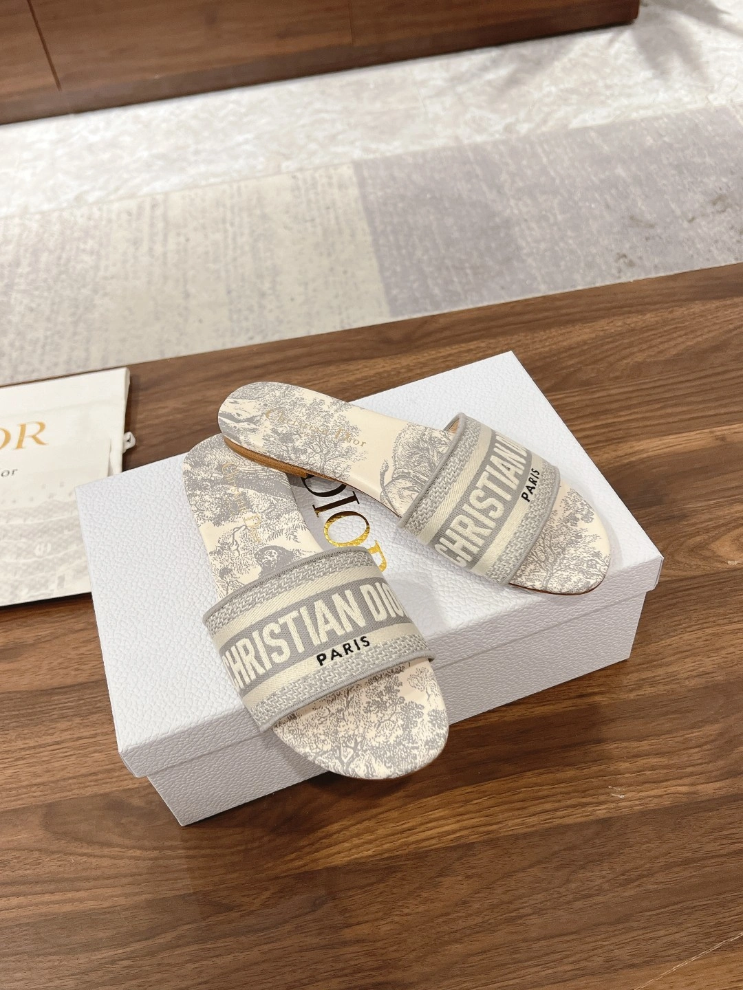 COCO-- 4ior KCQ209TJE_S34G sheepskin Heel height：1.5CM item:D-X000G0340